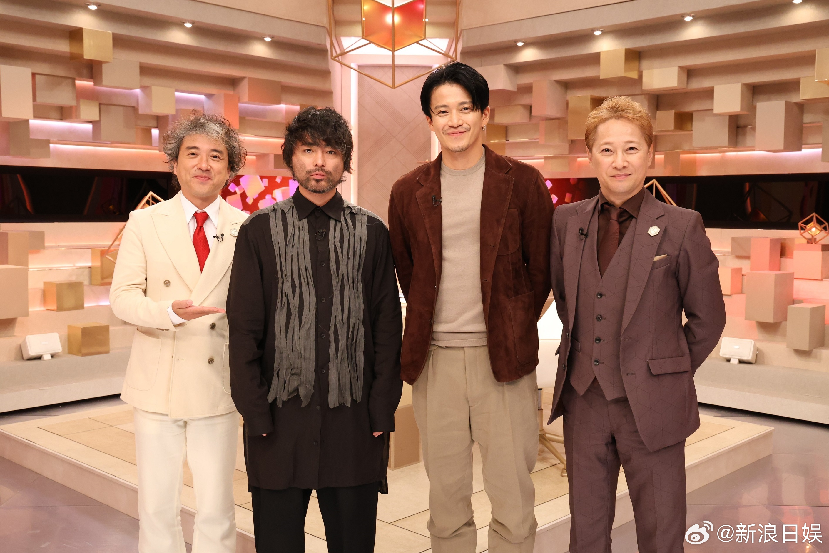 中居正廣綜藝節目，引領潮流，展現多元魅力