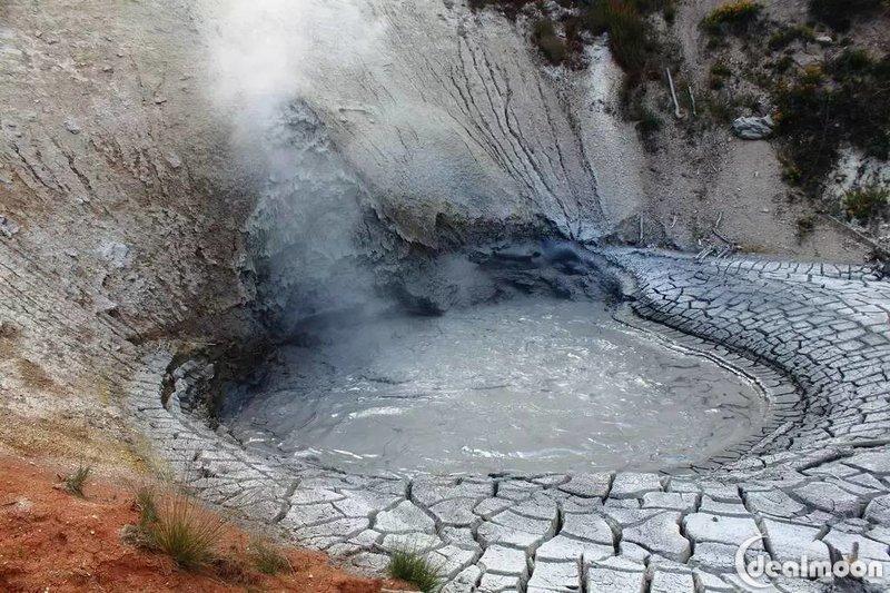 洛杉磯火山爆發(fā)，是電影中的虛構(gòu)還是現(xiàn)實中的災難？
